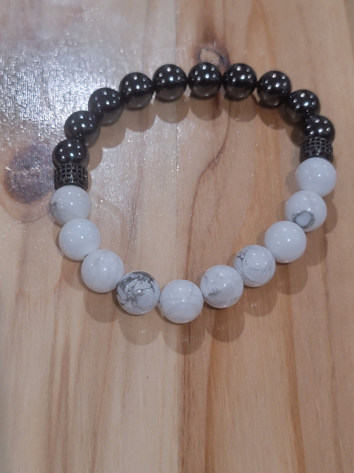 Howlite and Hematite Men's Bracelet