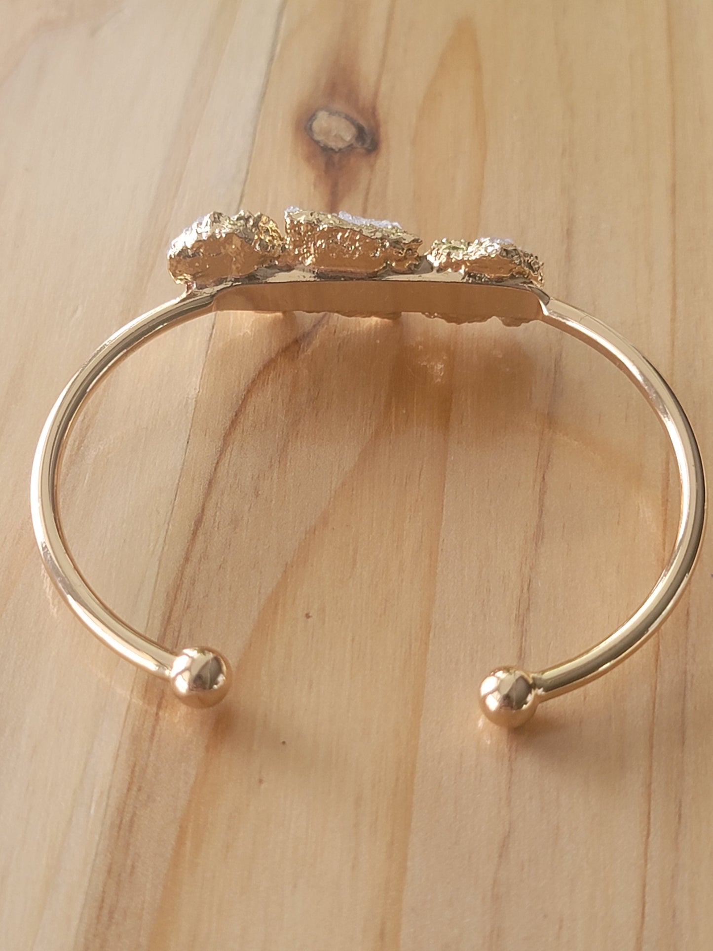 Druzy Crystal Quartz Bangle